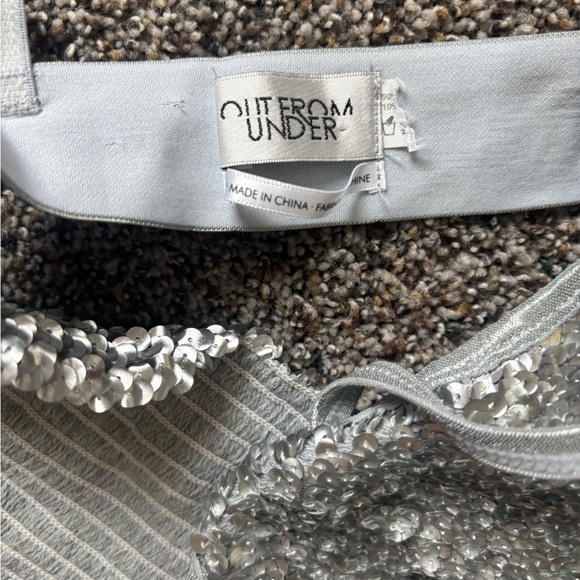 Sold out - Picture 3 of 3